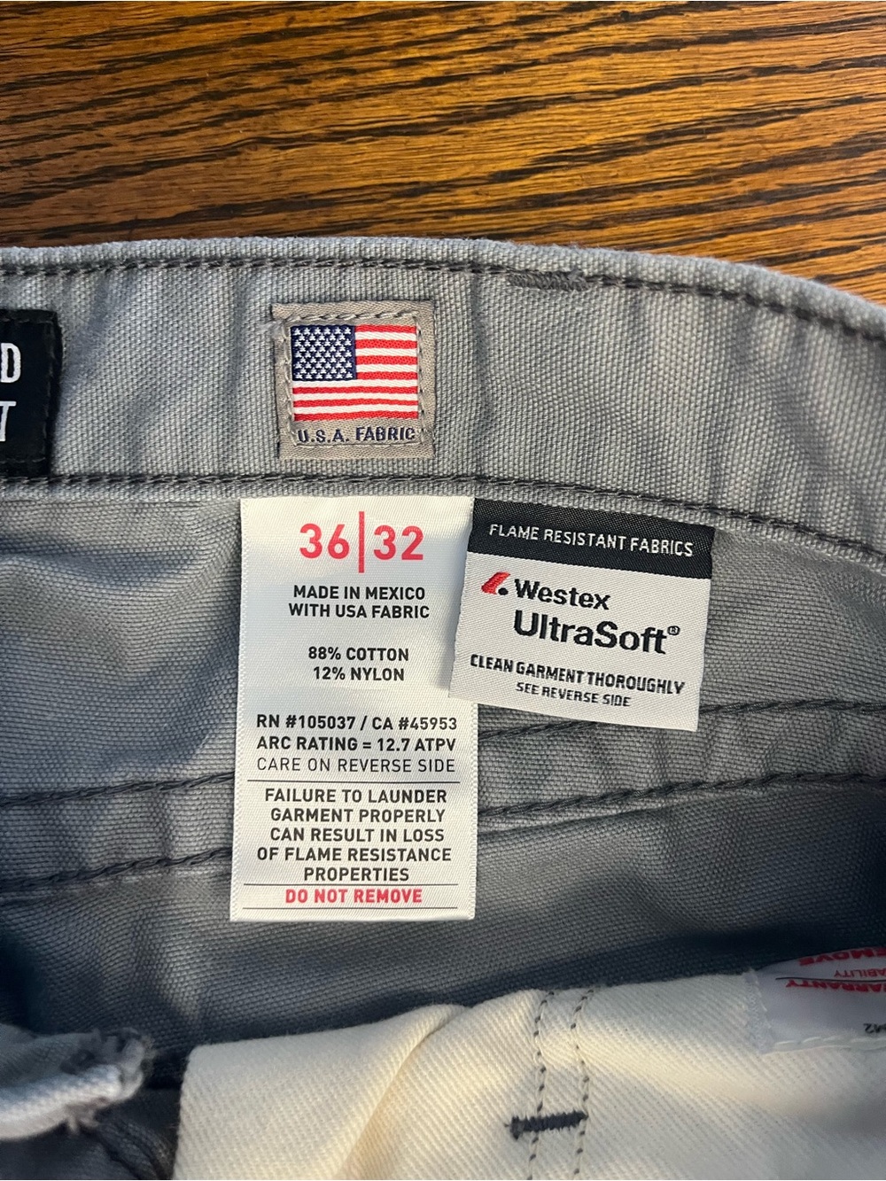 Ariat Pants Mens 36x32 Gray FR M4 Relaxed Boot Cut Flame Resistant Workwear - Picture 2 of 9